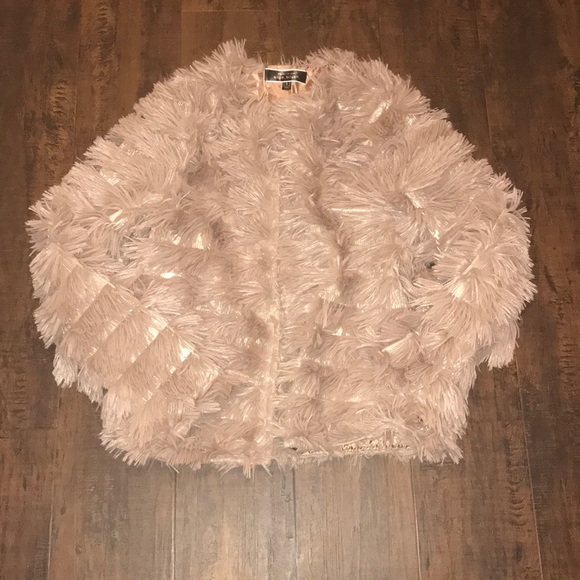 For Spring! Feathery  jacket in taupe. - Picture 6 of 8